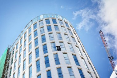 Varşova, Polonya. 18 Temmuz 2019. Varşova Merkezi'nin inşaatı. Varşova Hub ofis alanı 75.000 metrekare oluşacak