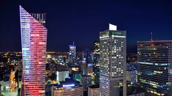 Varsóvia Polónia Agosto 2019 Vista Noturna Arranha Céus Edifícios Vista — Fotografia de Stock