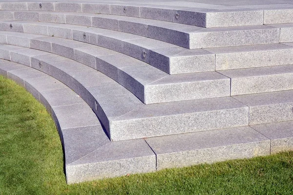 Granit merdiven detaylarını yakından takip edin