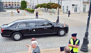 Varşova, Polonya. 2 Eylül 2019. ABD başkanlık Cadillac limuzin (