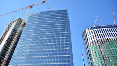 Varşova, Polonya. 22 Eylül 2019. Varşova Merkezi'nin inşaatı. Varşova Hub ofis alanı 75.000 metrekare oluşacak