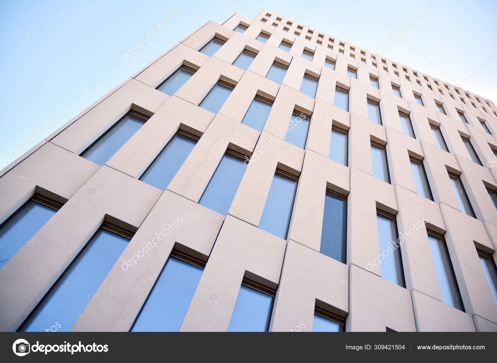 Modern Office Building Detail Perspective View Geometric Angular Concrete  Windows — Stock Photo © grand-warszawski #309421504, image size:1600x1167