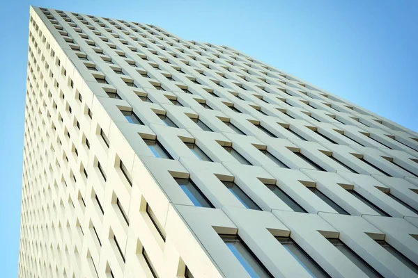 Detalhe Moderno Edifício Escritório Vista Prospectiva Janelas Concreto Angular Geométrico — Fotografia de Stock