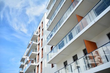 Modern Avrupa konut binaları çeyreği. Soyut mimari, modern şehir geometrisinin bir parçası.