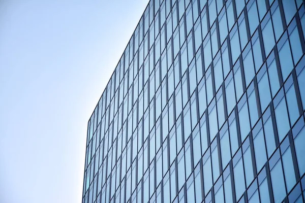 Panorámica Perspectiva Amplia Vista Fondo Azul Claro Acero Del Edificio —  Fotos de Stock