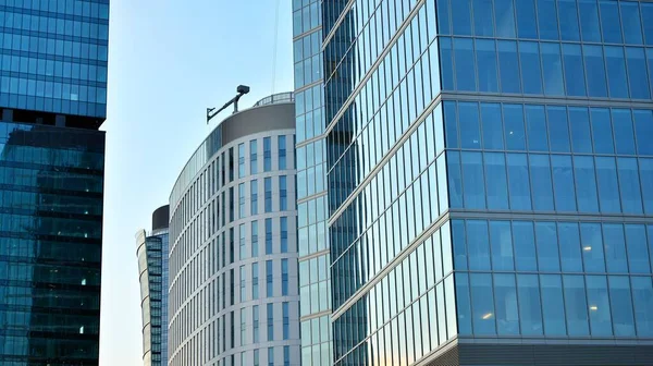 Textura Fachada Edifício Escritório Espelhado Vidro Fragmento Fachada Arquitetura Moderna — Fotografia de Stock