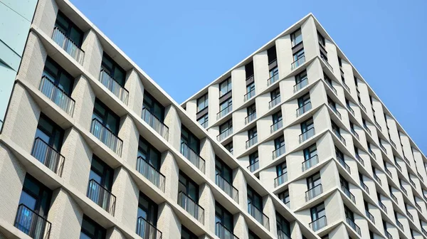 Modernos Edifícios Residenciais Europeus Bairro Apartamentos Arquitetura Abstrata Fragmento Geometria — Fotografia de Stock