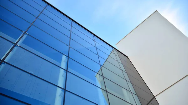 Abstrakcyjny Obraz Spojrzenia Górę Nowoczesne Szkło Betonowy Budynek Architektoniczny Detal — Zdjęcie stockowe