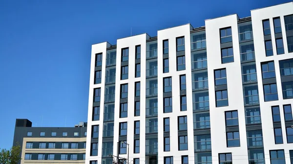 건축적 사항의 현대적 아파트 유럽의 주거용 아파트 — 스톡 사진