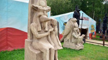 Trojanow, Polonya. 17 Ağustos 2020. Farma Iluzji / İllüzyon Çiftliği bir eğitim ve eğlence parkı.