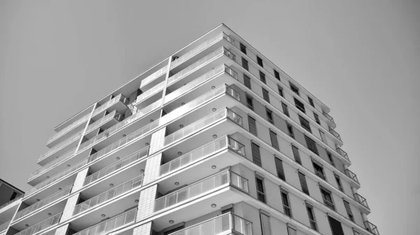 Detail Van Een Moderne Appartement Nieuwbouw Zwart Wit — Stockfoto