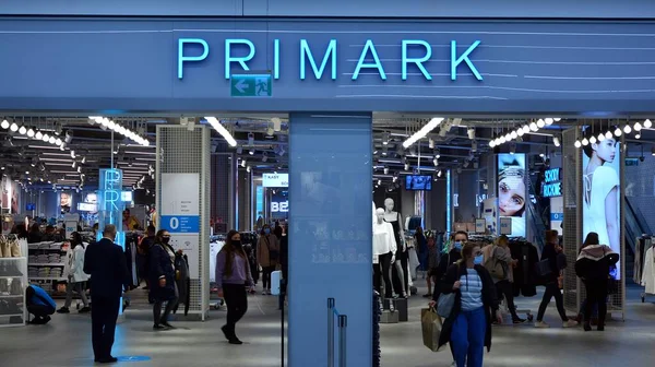 Varsovia Polonia Septiembre 2020 Firma Primark Letrero Empresa Primark — Foto de Stock