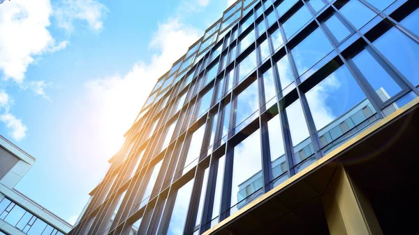 Edificio Oficinas Detalles Pared Vidrio Azul Reflejos Solares — Foto de Stock