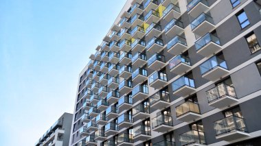 Modern Avrupa konut binaları çeyreği. Soyut mimari, modern şehir geometrisinin bir parçası.