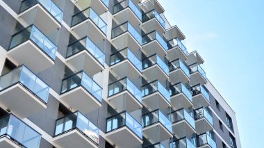 Modern Avrupa konut binaları çeyreği. Soyut mimari, modern şehir geometrisinin bir parçası.