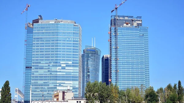 Warschau Polen September 2020 Rond Daszynski Nieuwe Wolkenkrabbers Het Financiële — Stockfoto