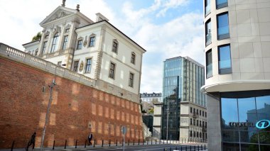 Varşova, Polonya. 4 Ekim 2020. Ostrogski Kalesi veya Gninski Sarayı 17. yüzyıl, Fryderyk Chopin Topluluğu ve Fryderyk Chopin Müzesi