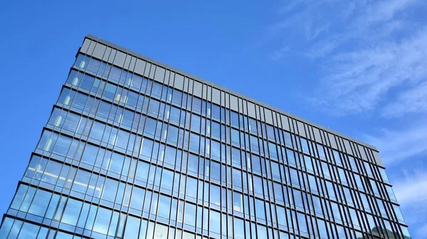 Fragmentová Fasáda Moderní Kancelářské Budovy Prosklením Perspektiva — Stock fotografie
