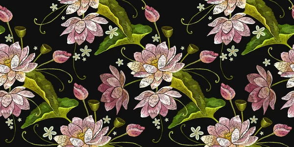 刺繍ピンク水蓮 睡蓮の花のシームレスなパターン 服テンプレート シャツのデザイン — ストックベクタ