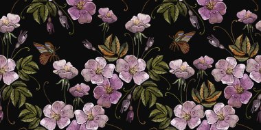 Nakış vahşi pembe çiçek ve kelebek seamless modeli. Moda giyim, Tekstil ve t-shirt tasarım şablonu