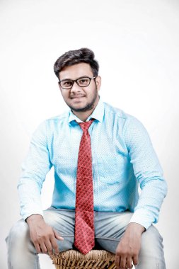 Genç Hintli erkek modeli