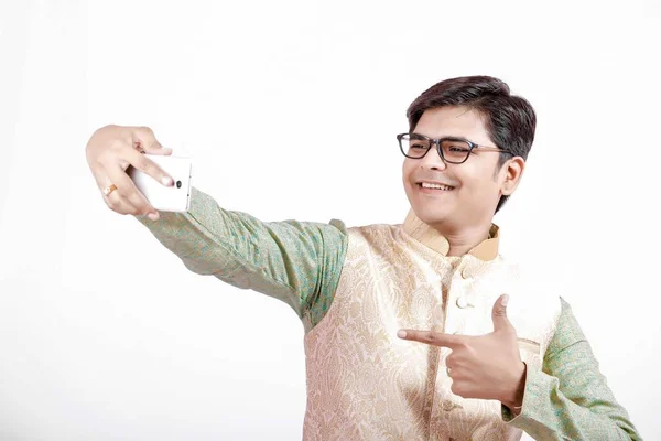 Mladý Indián Selfie Mobile — Stock fotografie