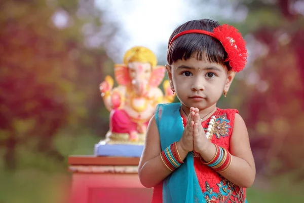 Little Indian Girl Child Lord Ganesha Praying Indian Ganesh Festival - Stock-foto