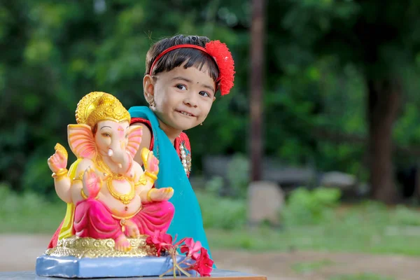 Little Indian Girl Child Lord Ganesha Praying Indian Ganesh Festival - Stock-foto