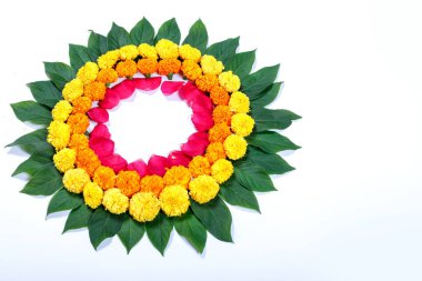 Kadife çiçeği çiçek rangoli Diwali festivali, Hint Festivali çiçek dekorasyon için tasarım