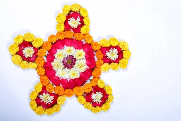 Calêndula Flor Rangoli Projeto Para Festival Diwali Decoração Flor Festival — Fotografia de Stock