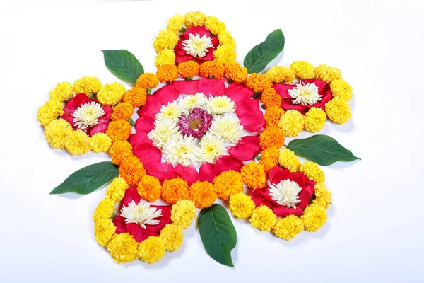 Kadife çiçeği çiçek rangoli Diwali festivali, Hint Festivali çiçek dekorasyon için tasarım