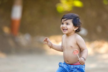 Sevimli Hint bebek çocuk