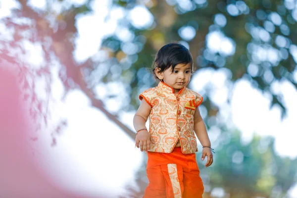Indian Child Traditional Wear — ストック写真