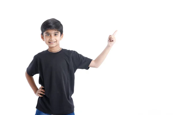 Indian Child Showing Nice Gesture Hand — Foto de Stock