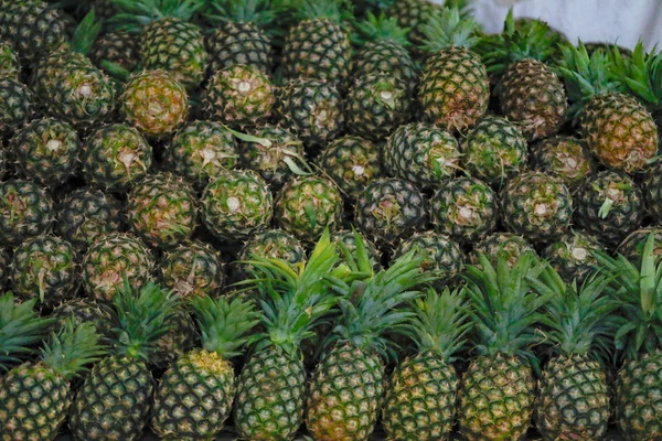 Fresh Pineapple Fruit Shop — Fotografia de Stock