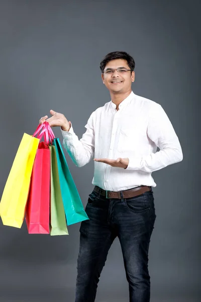 Indian Man Shopping Bags — ストック写真