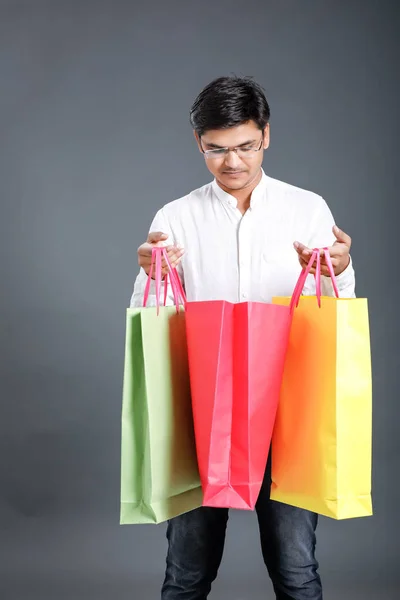 Indian Man Shopping Bags — ストック写真