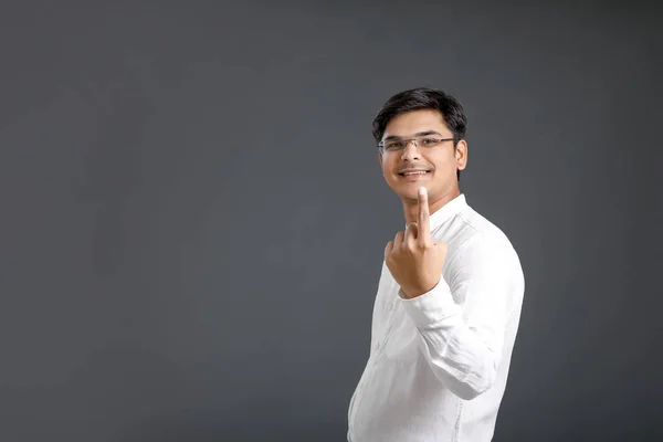 Indian Voter Showing Finger — стокове фото