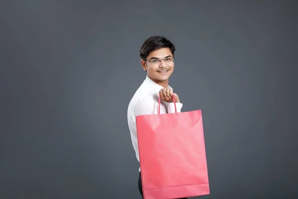Young Indian Man Shopping Bags — ストック写真