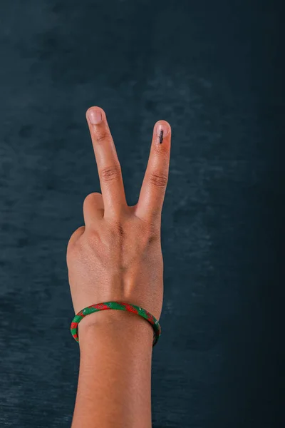 Indian Voter Hand Voting Sign Casting Vote Election — Stock fotografie