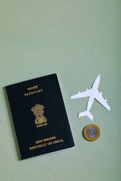 Travel Concept Indian Passport Paper Airplane — Stockfoto