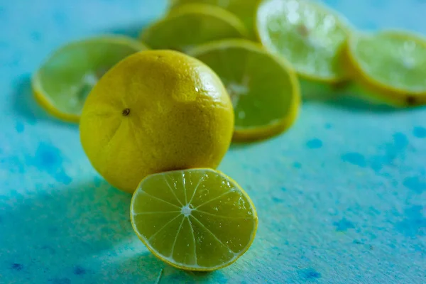 Fresh Yellow Green Lemon Blue Background — Stock Photo, Image