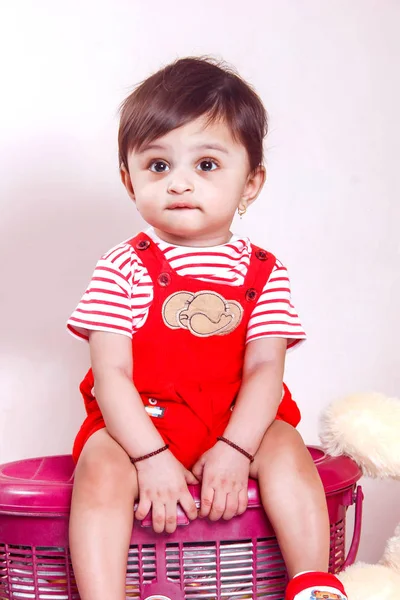 Indian Baby Red Tshirt — стокове фото