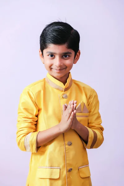 Cute Indian Child Traditional Wear — Stockfoto
