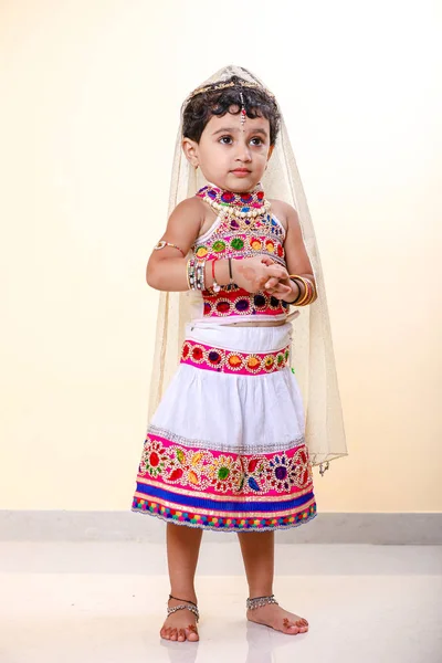 Cute Indian Little Girl Child — Zdjęcie stockowe