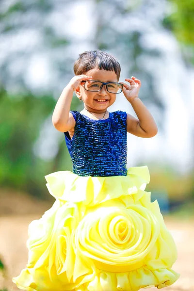 Indian Little Girl Spectacles — ストック写真