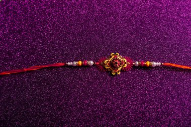 Hint Festivali raksha bandhan, Serdar