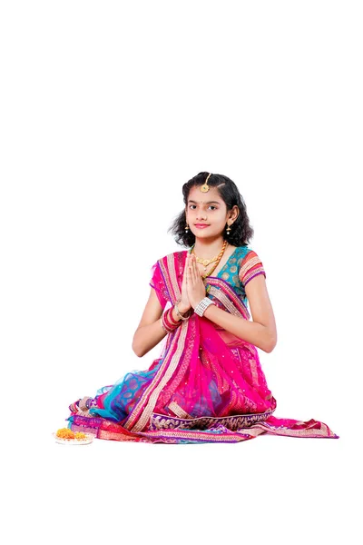 Indian Girl Celebrating Diwali Festival — Stockfoto