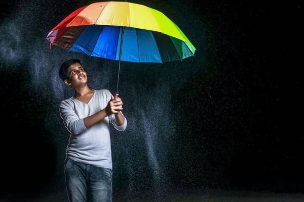 Indian Boy Holding Umbrella Hand — Fotografia de Stock