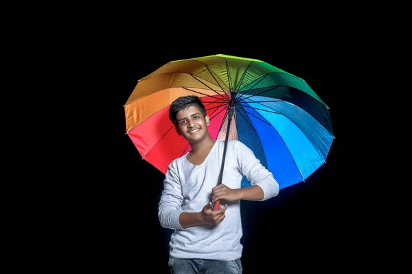 Indian Boy Holding Umbrella Hand — Φωτογραφία Αρχείου